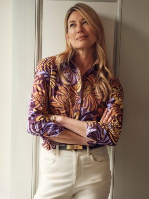 Lois Shirt in Modern Petals