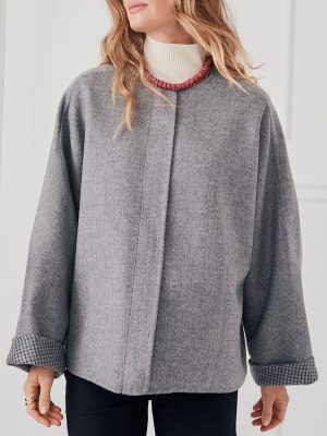 Bora Cape in Herringbone