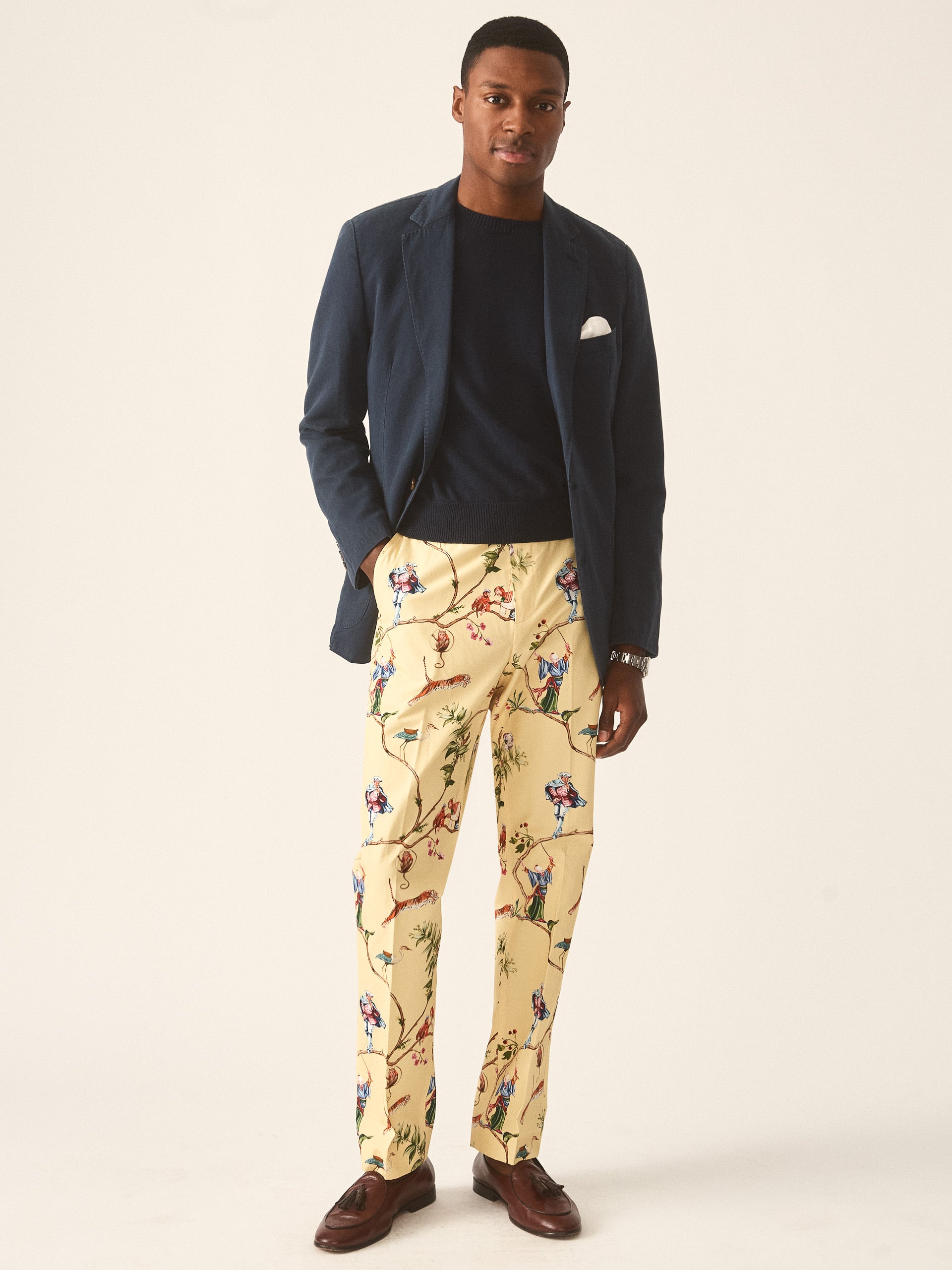 oxford_0224976259_garden_spectacle_yellow_multi_rodrick_0197961022_navy_007-1